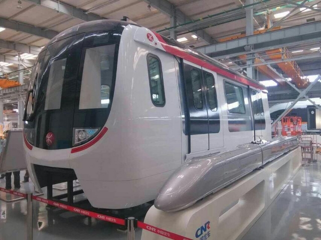 单轨地铁1:1模型车